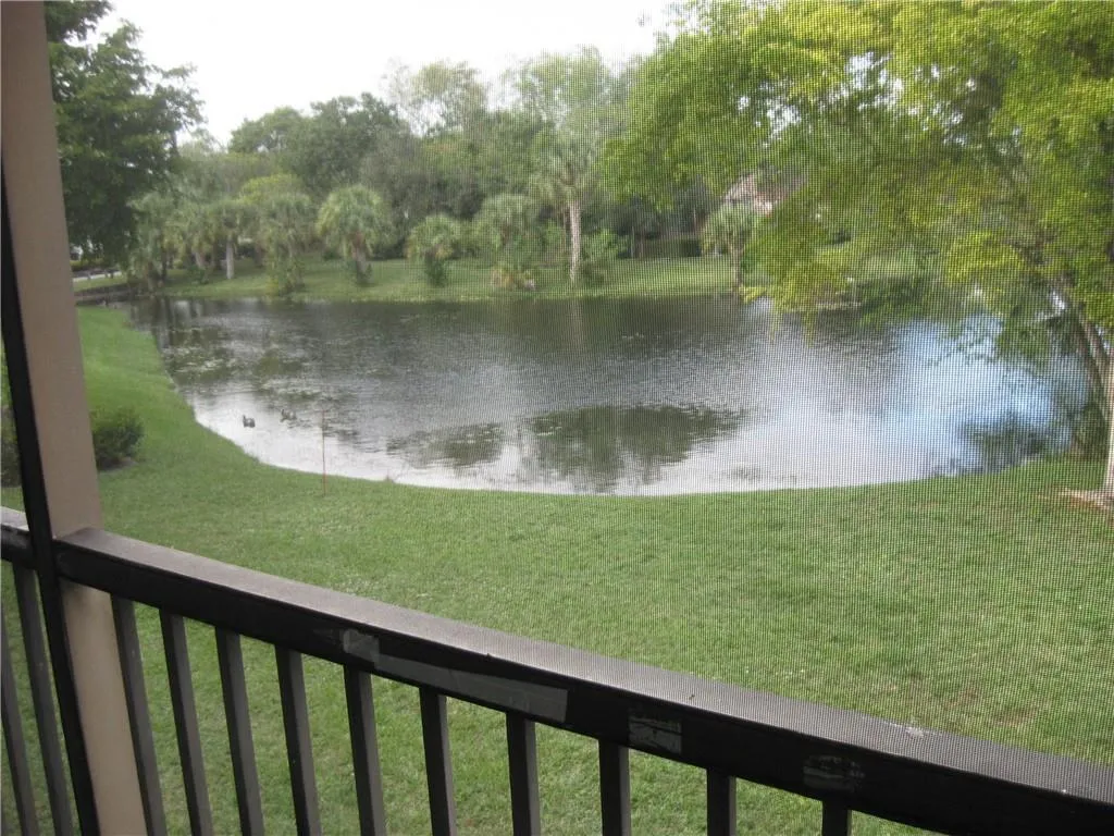 3027 balcony view