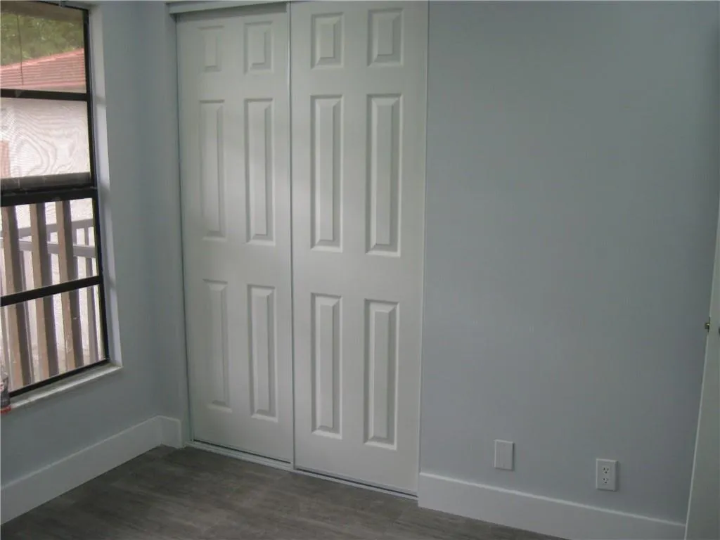 3027 closet