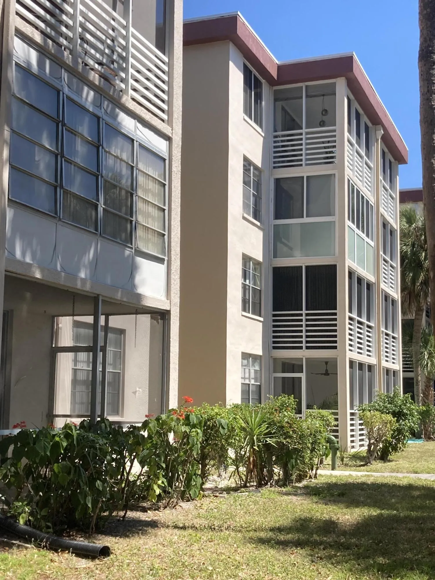 Exterior - Rear