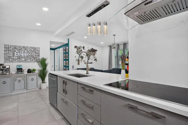 25-web-or-mls-4520-2591