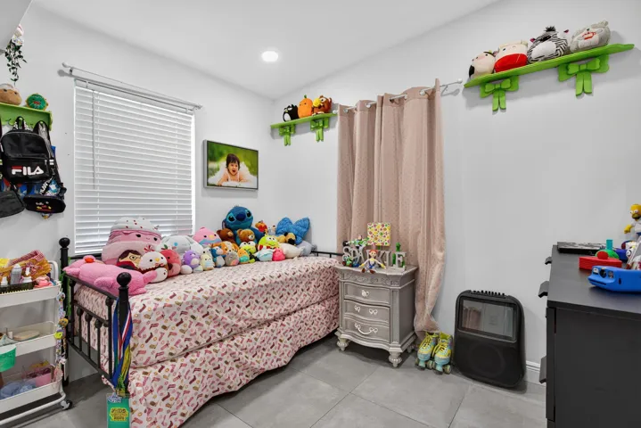 33-web-or-mls-4520-2637