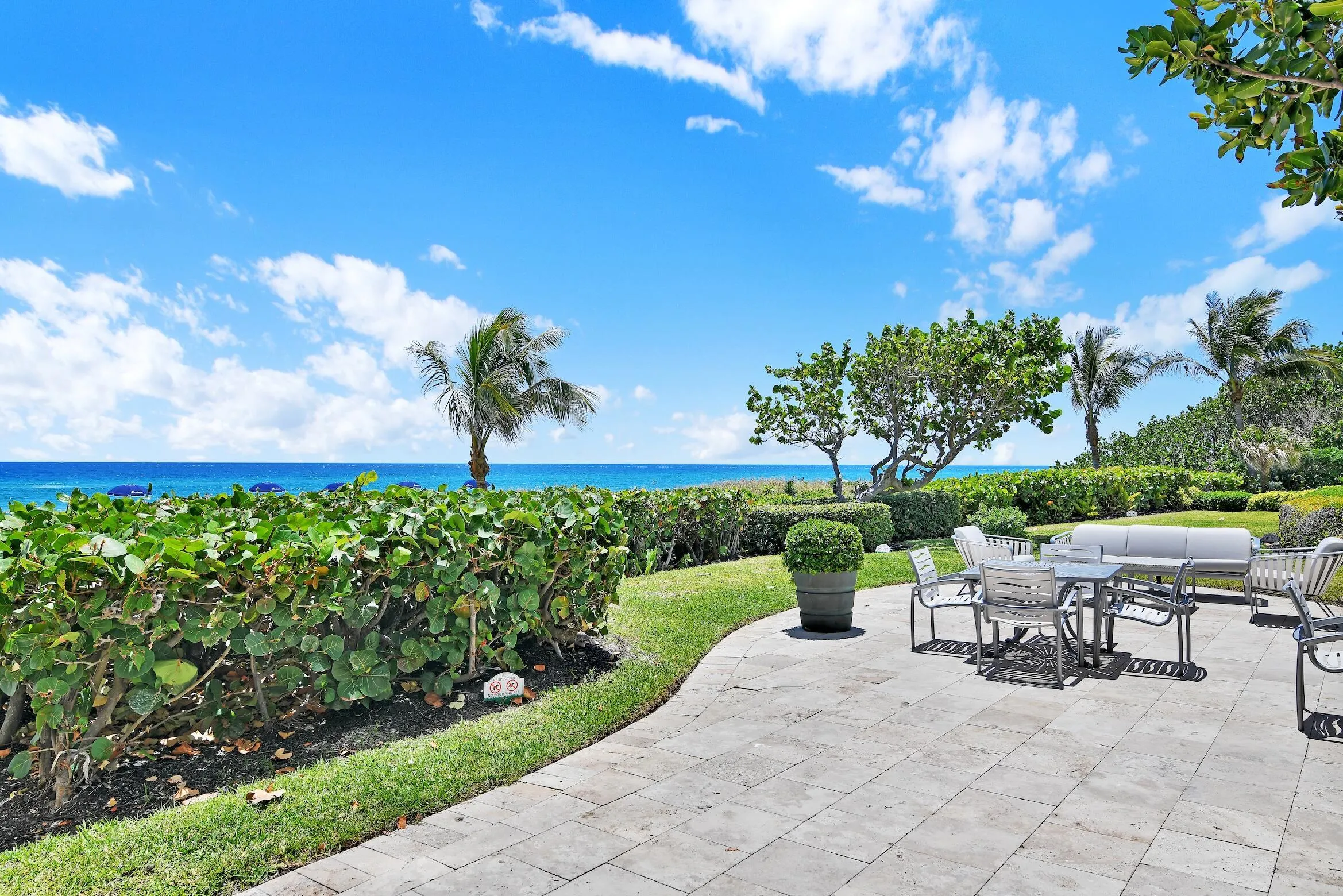 beach, pool, exterior South 1