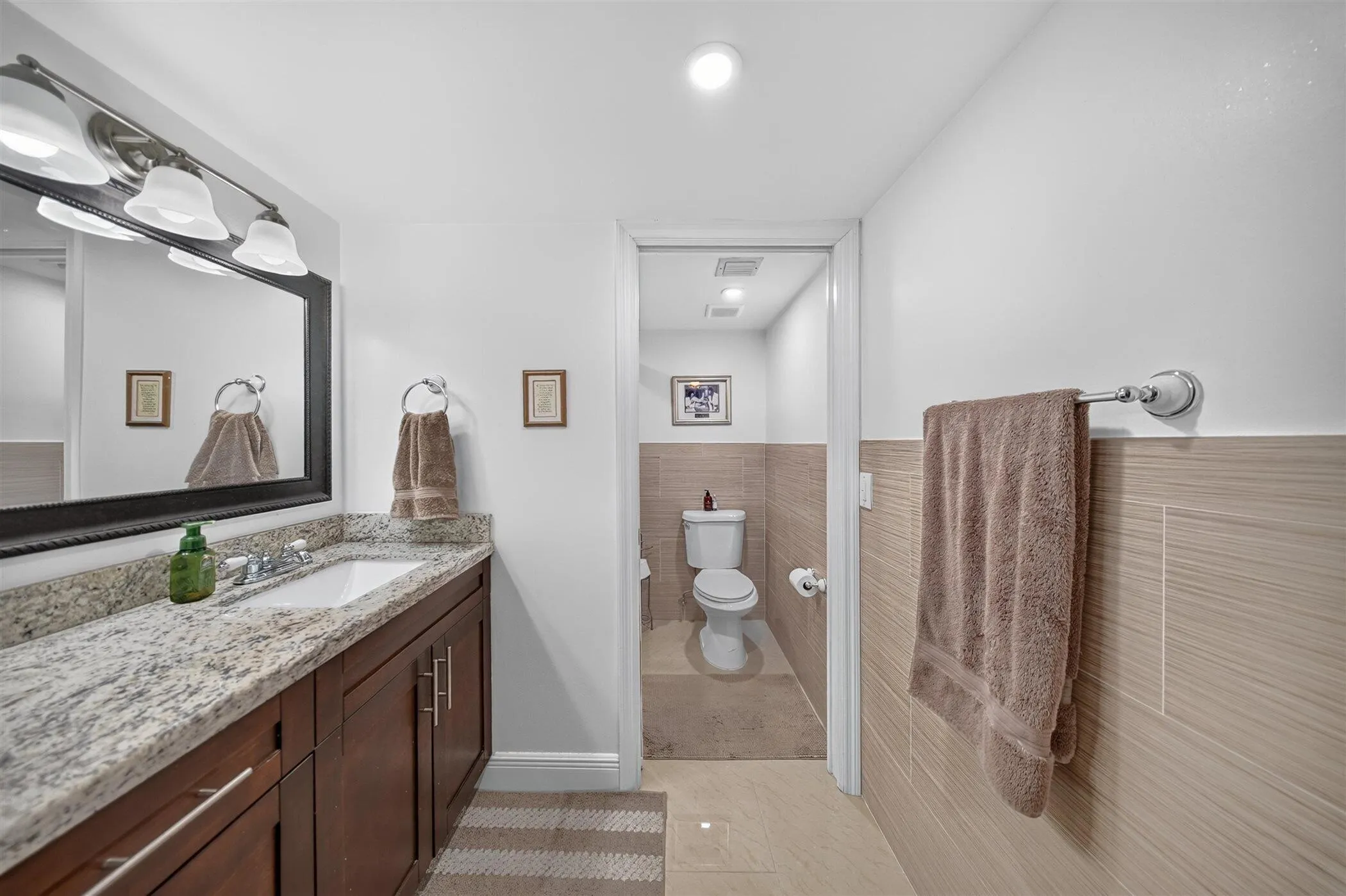 20-1719-WHITEHALL-Drive-#303-Davie-FL-33
