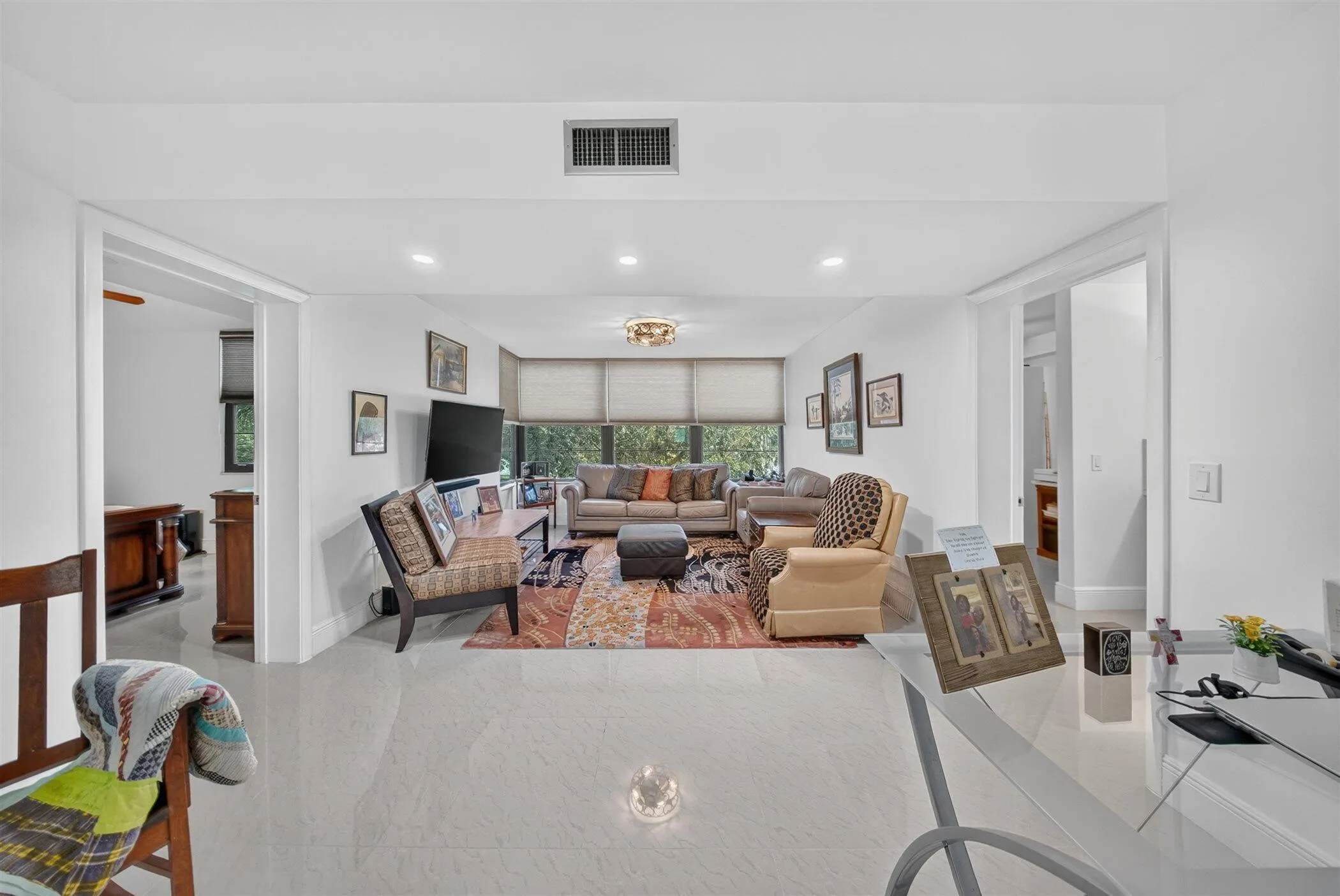 08-1719-WHITEHALL-Drive-#303-Davie-FL-33