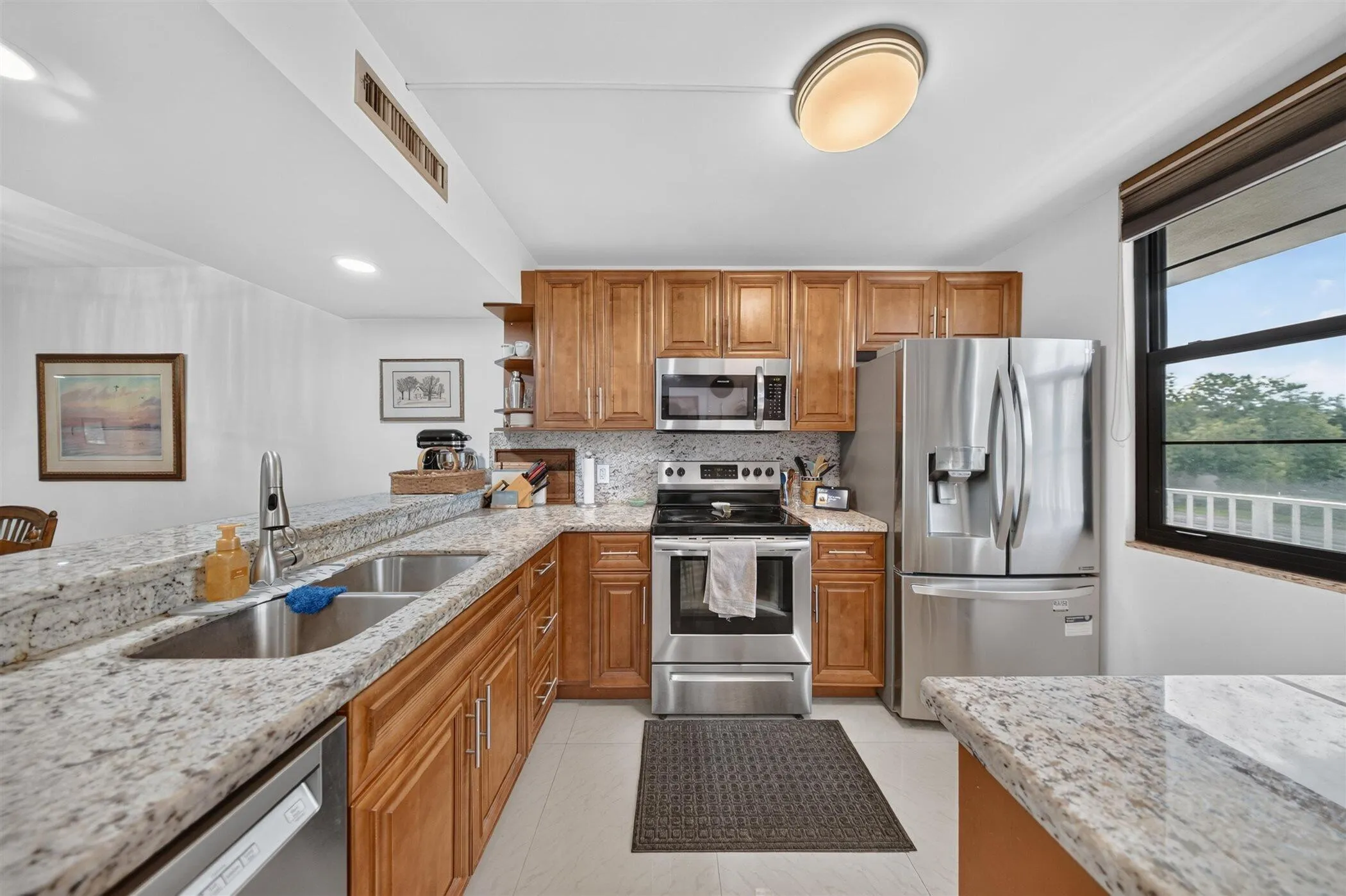13-1719-WHITEHALL-Drive-#303-Davie-FL-33