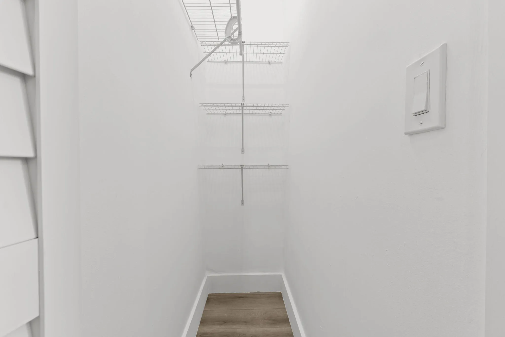 Suite Walk-in Closet