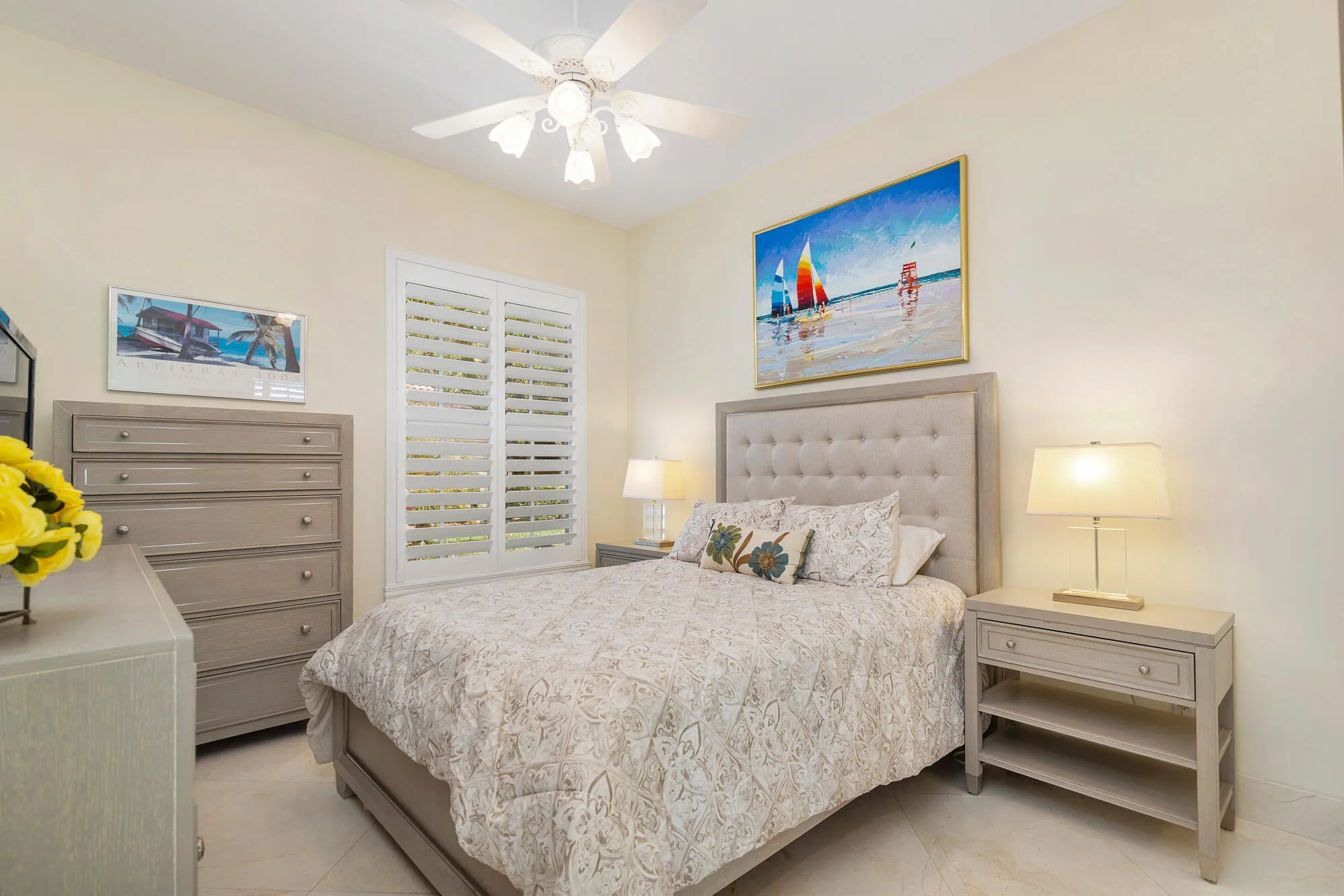 3rd bedroom with plantation shutters
