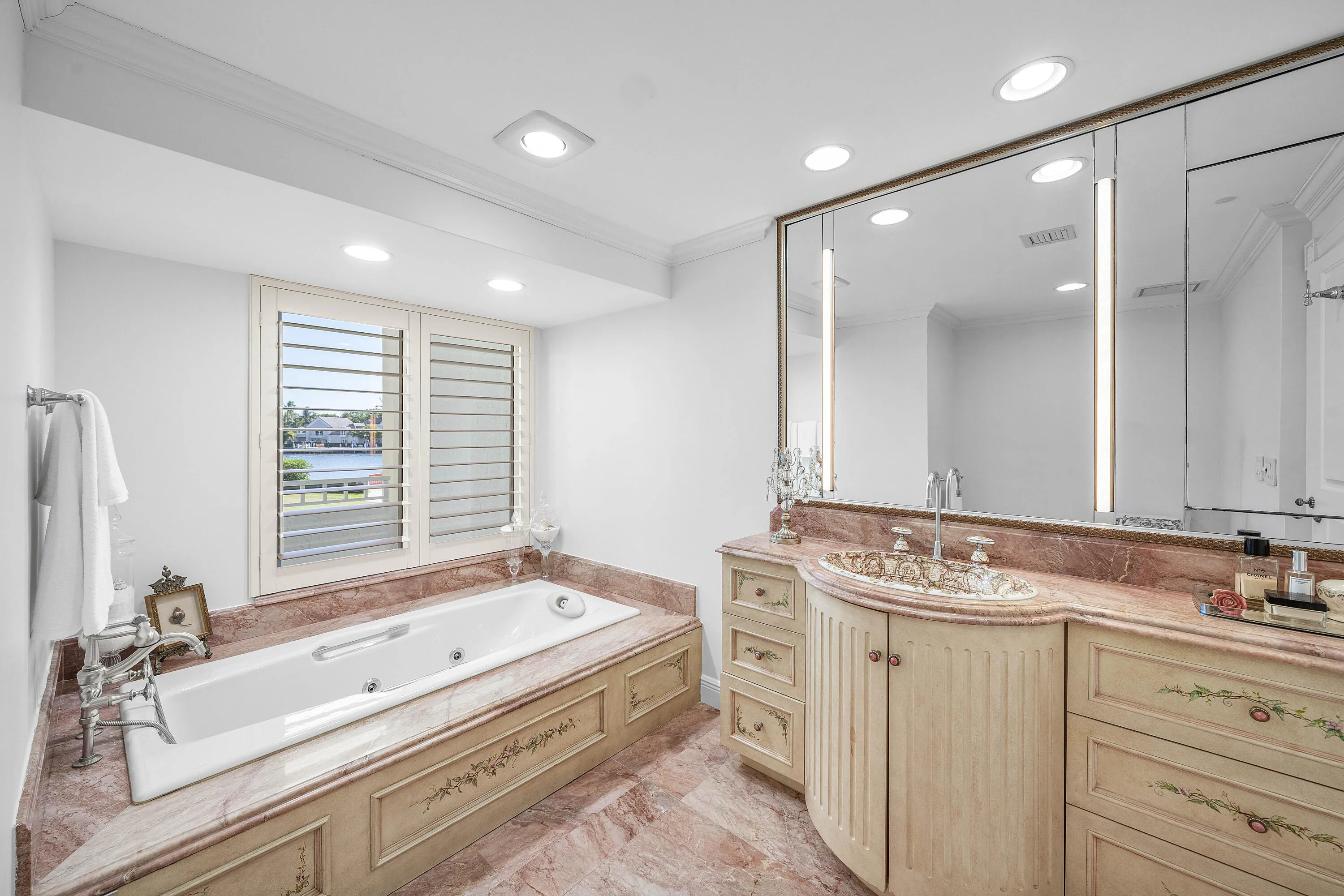 020-300Southeast5thAvenue-1030-BocaRaton