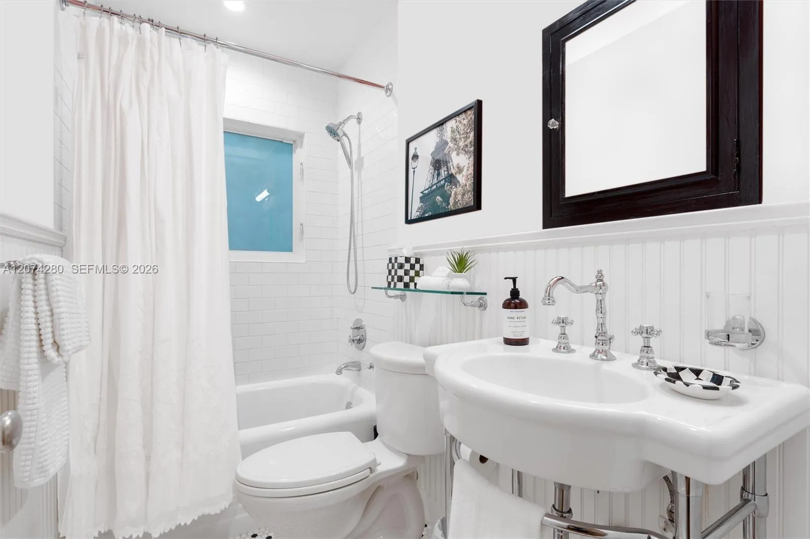 Property photo 35