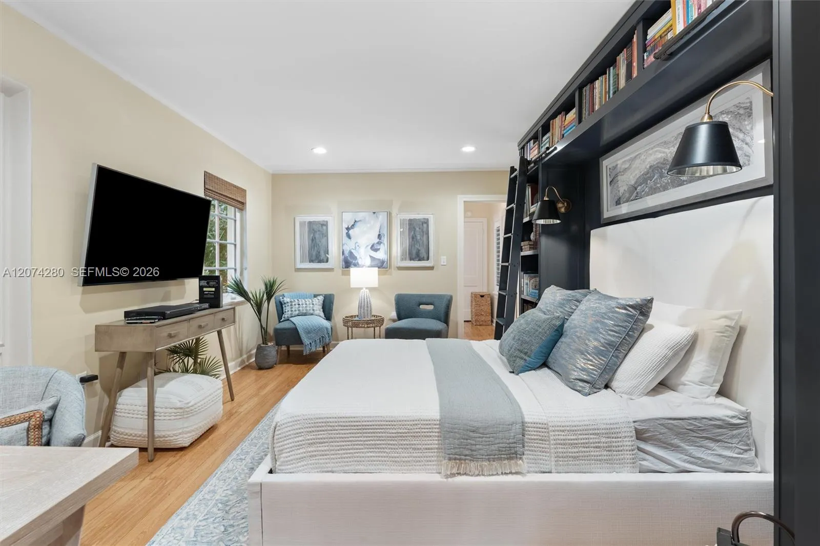 Property photo 42
