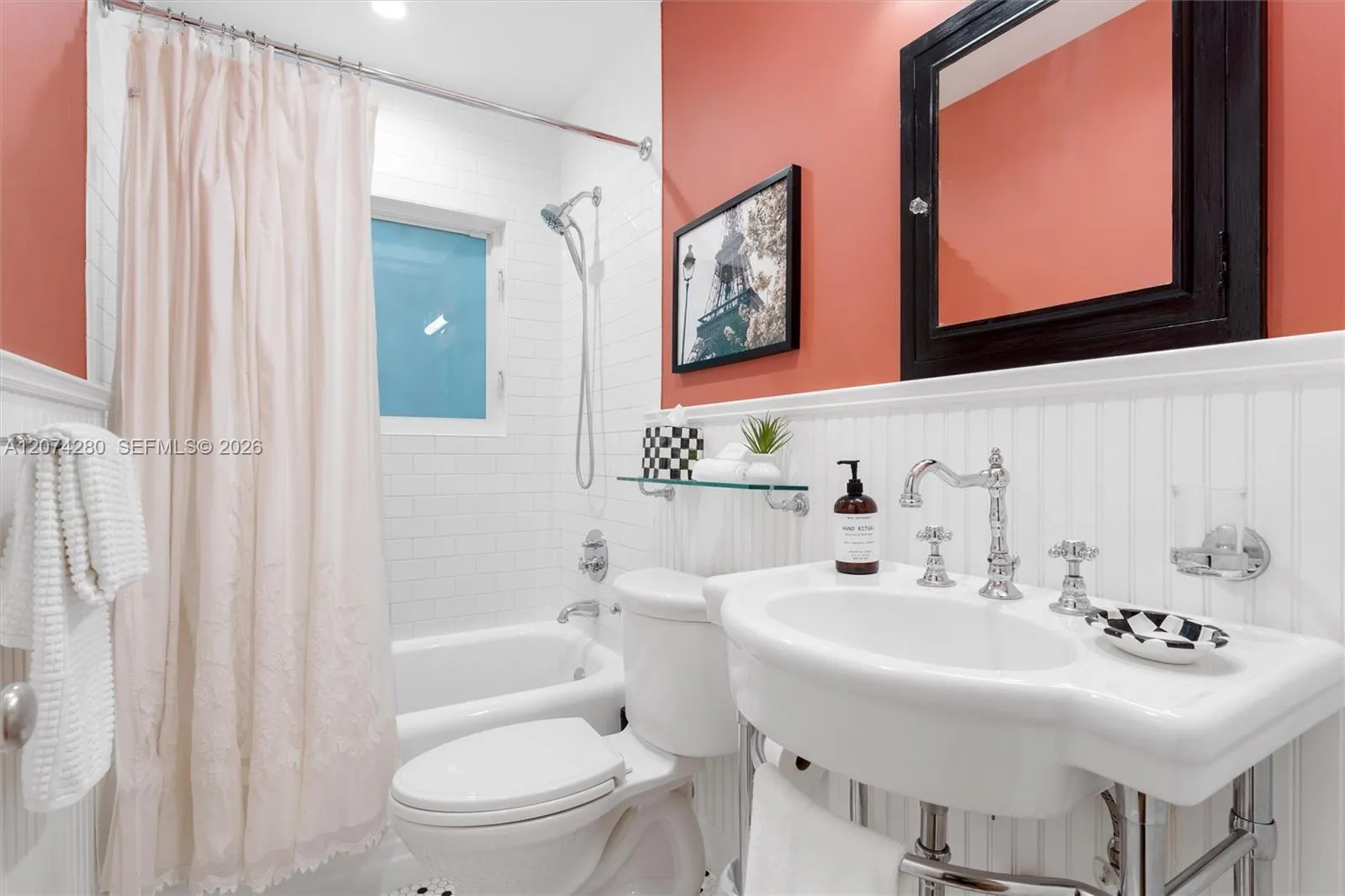 Property photo 34