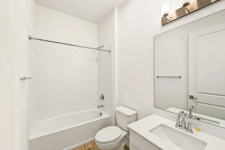 Bedroom 2 Bath