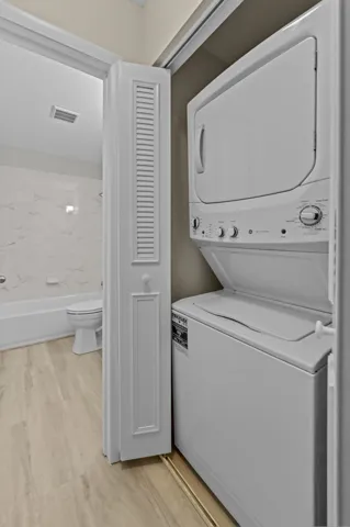 18 Laundry 02
