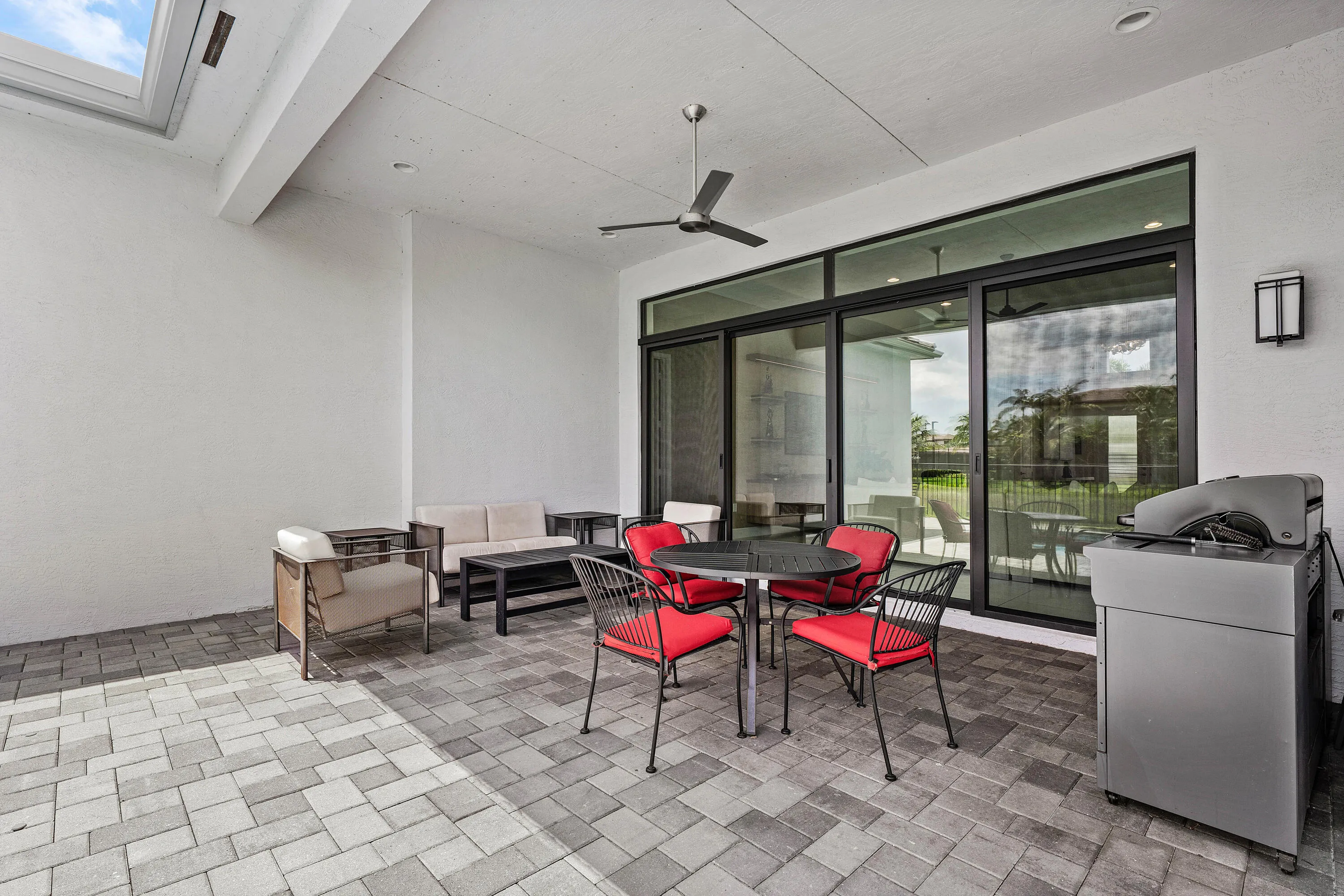 Property photo 33