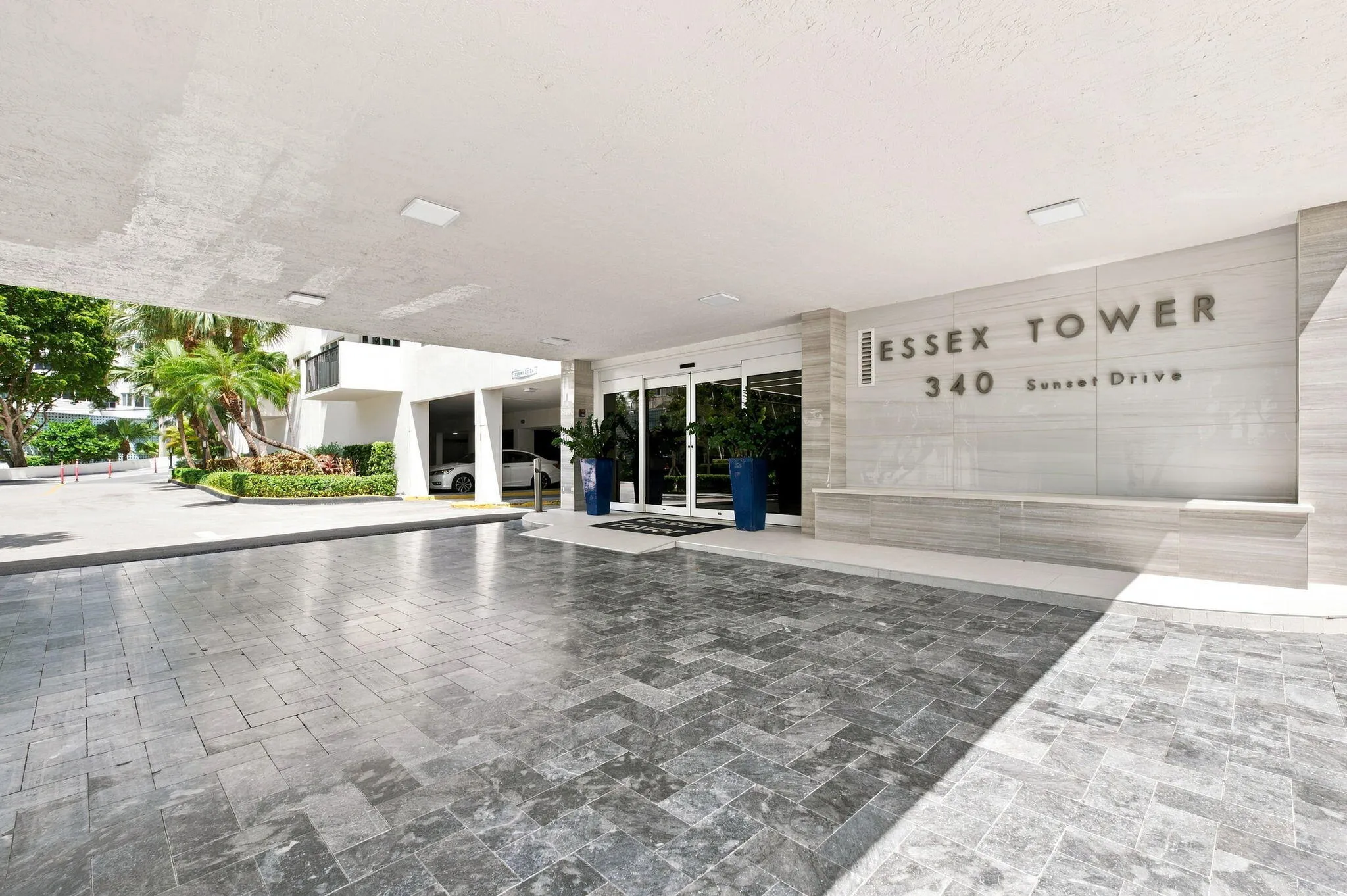 1-web-or-mls-340-sunset-dr-405