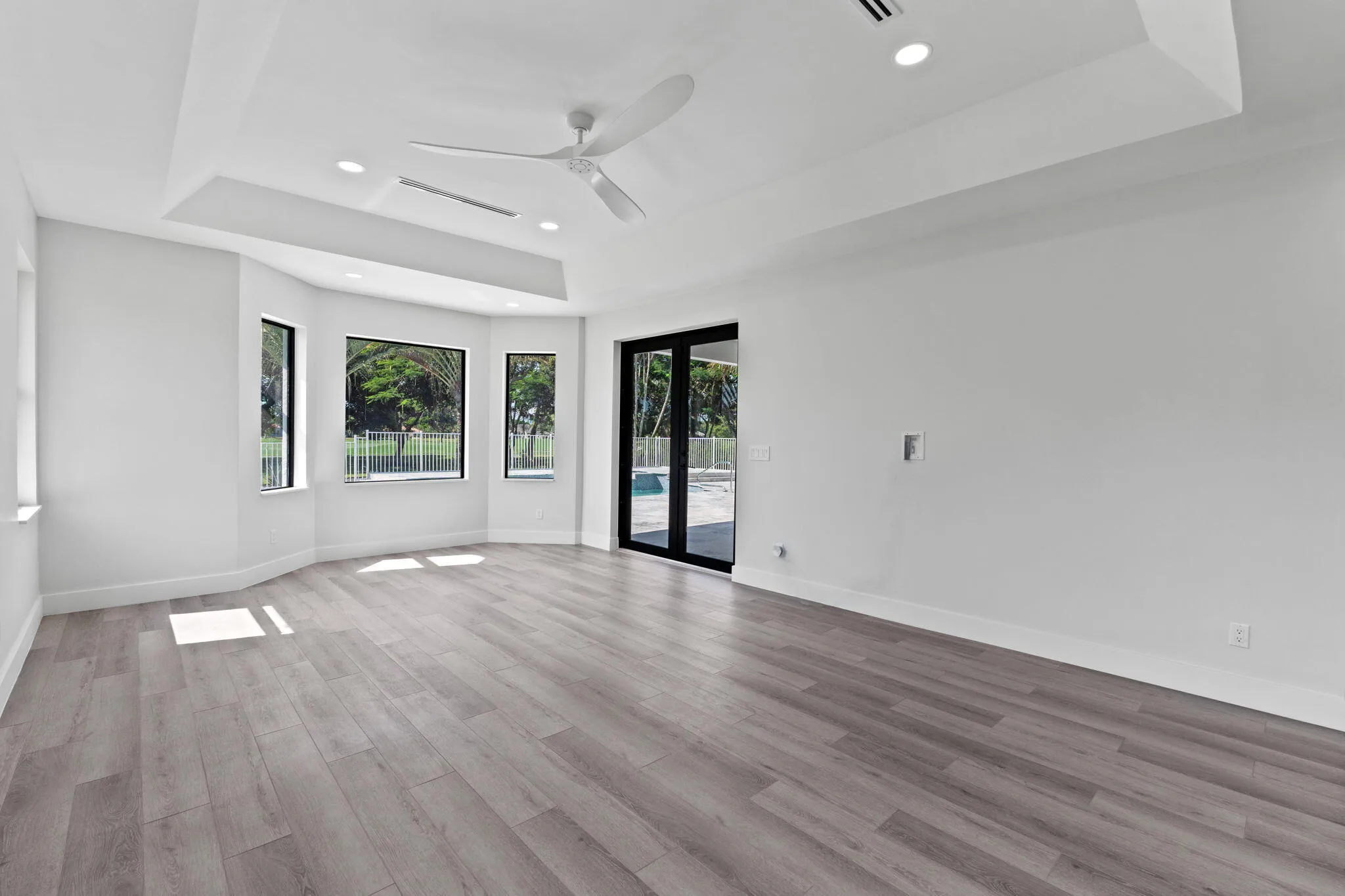 41-web-or-mls-A7405296