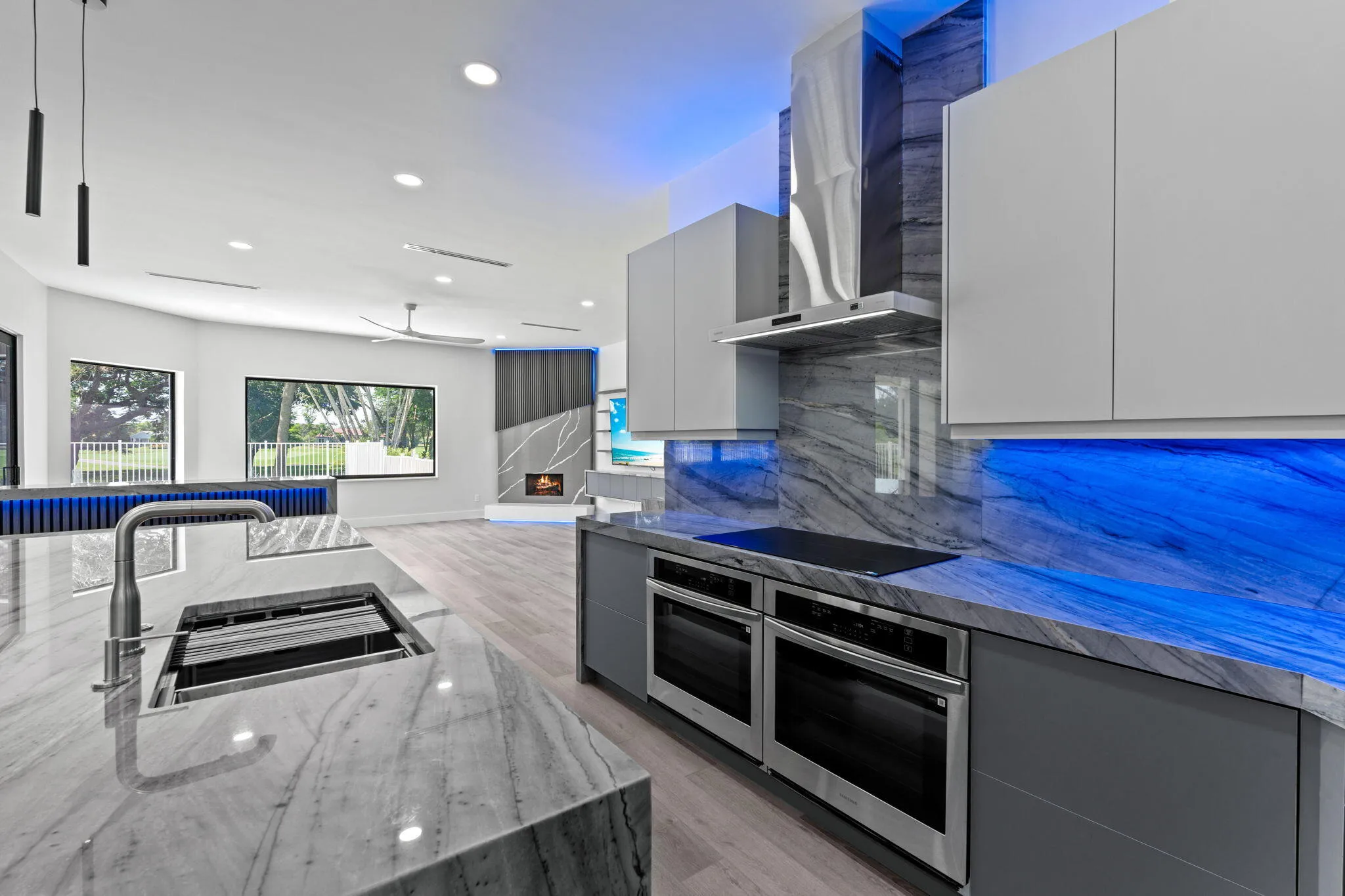 31-web-or-mls-A7405408