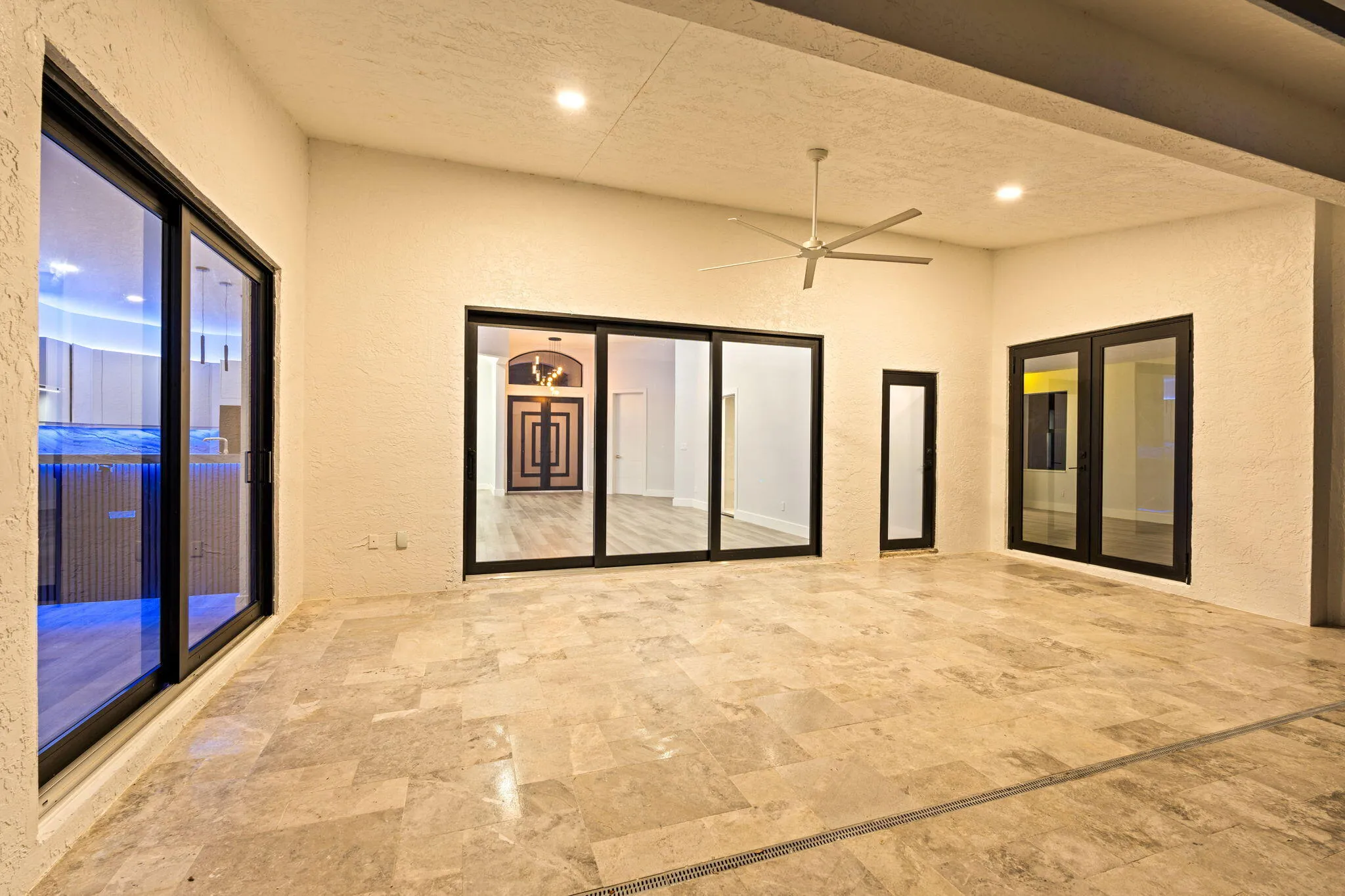 76-web-or-mls-A7405816