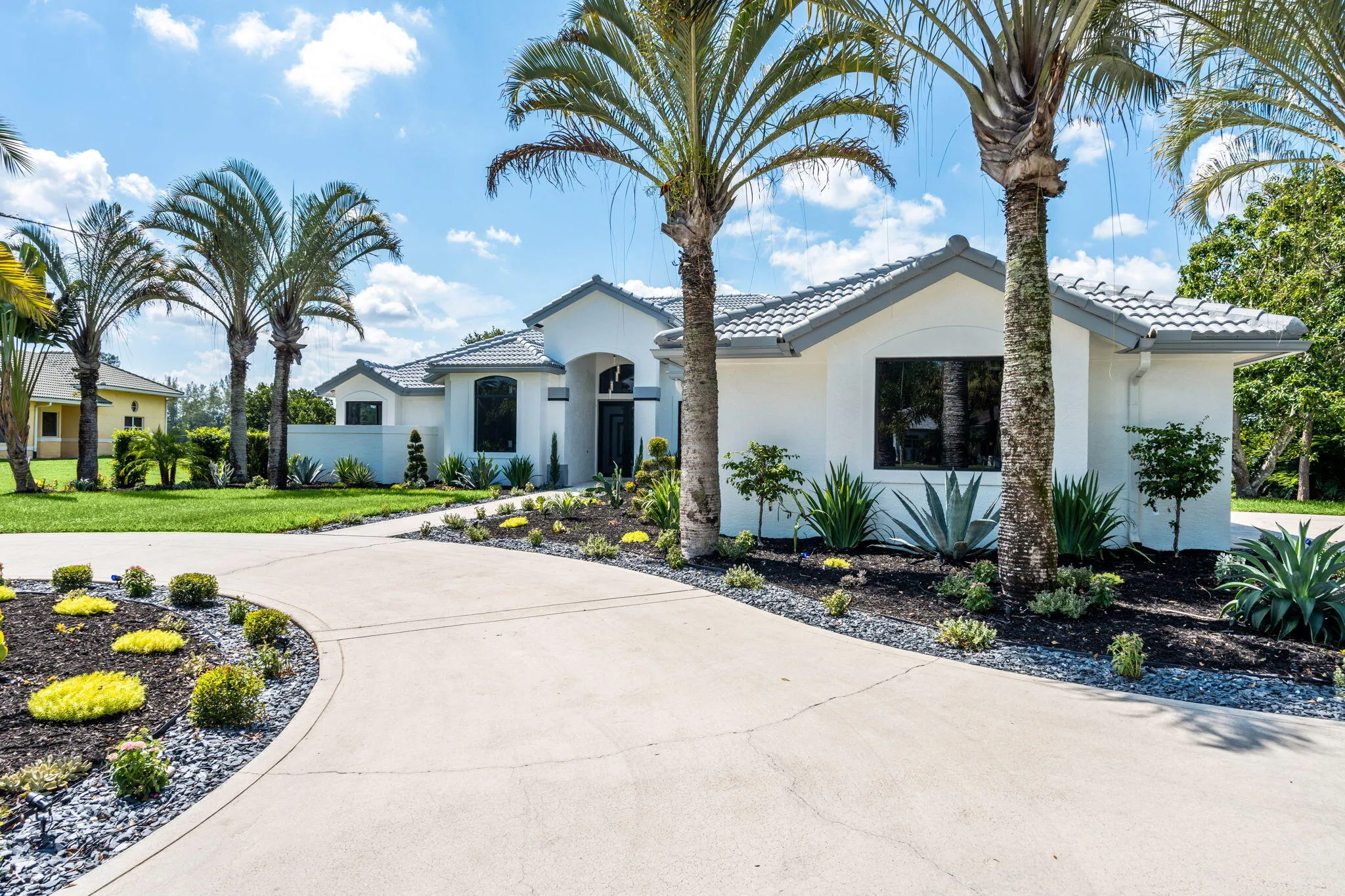 5-web-or-mls-A7405483