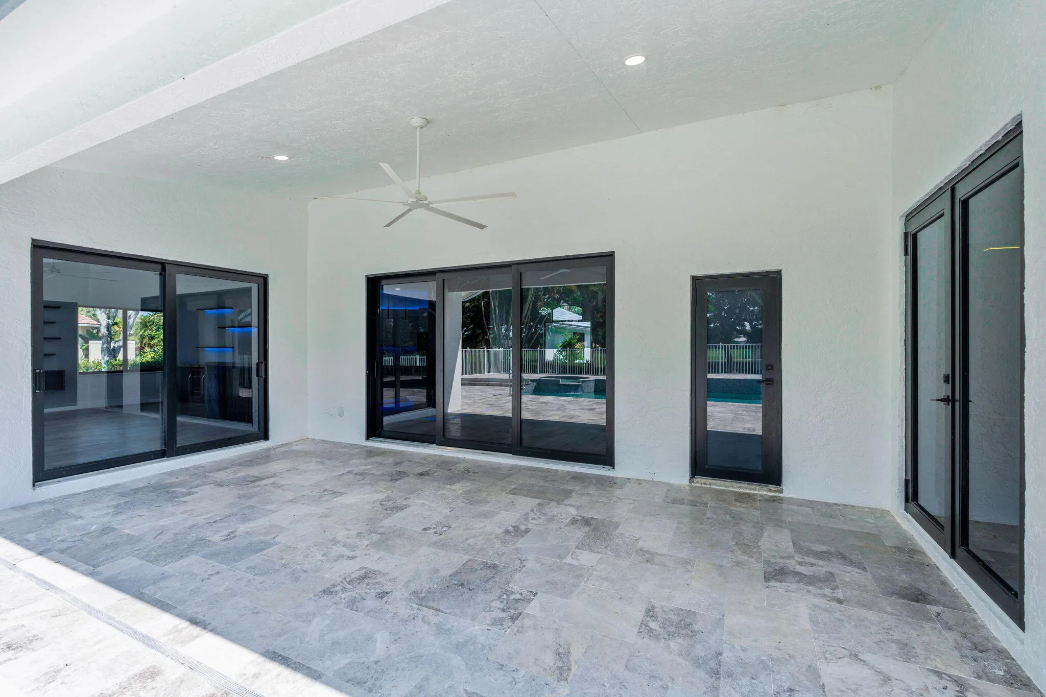 57-web-or-mls-A7405444