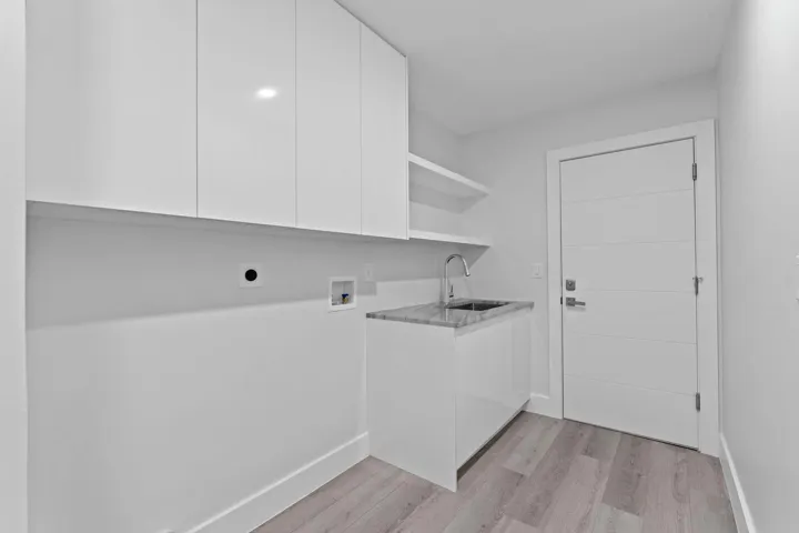 56-web-or-mls-A7405281