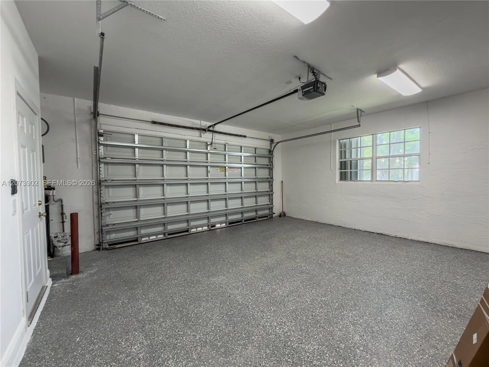 Property photo 63