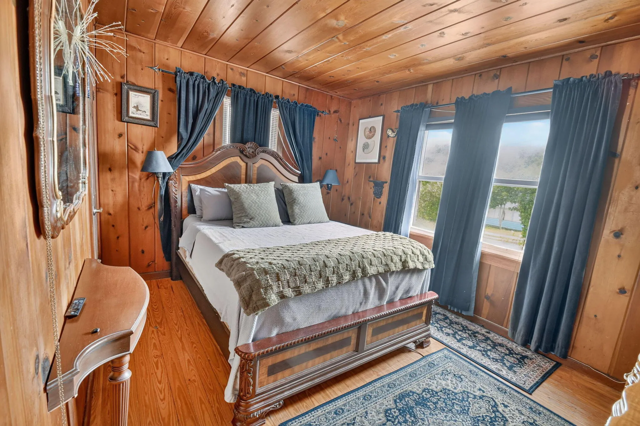 Main House Bedroom 1
