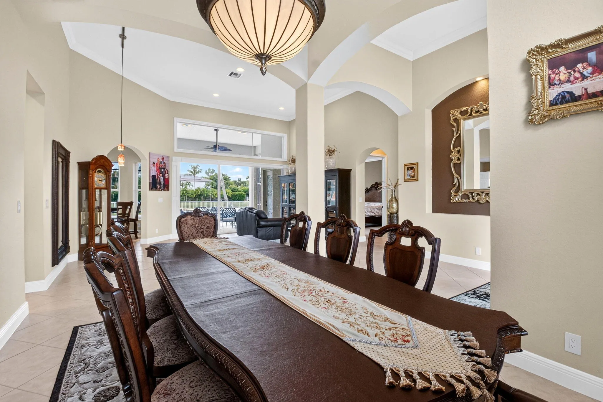 Vaulted ceilings with architectural arches and crown molding