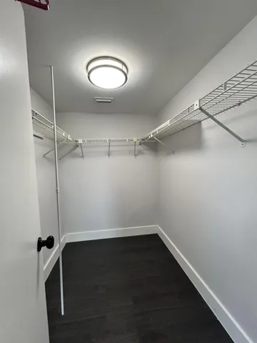 walk-in closet