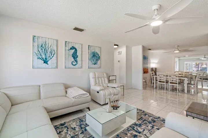 Living_Room_to_Dining.jpg-FULL.JPG-SMALL