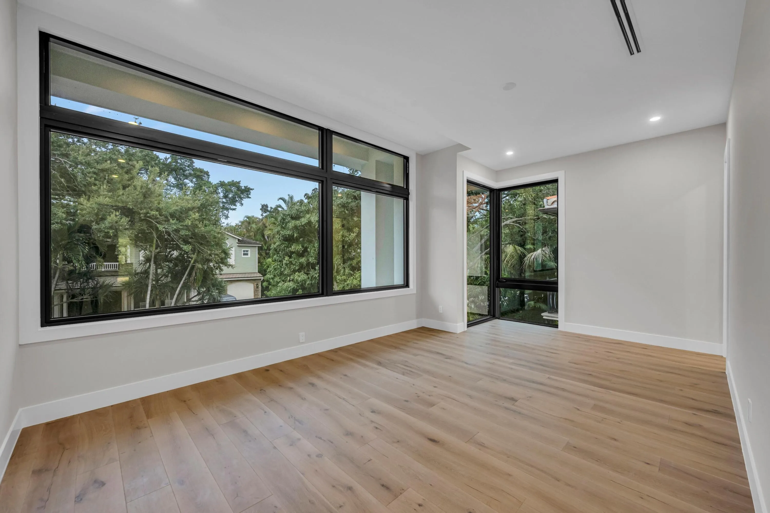 1625 SE 1ST, FORT LAUDERDALE--59