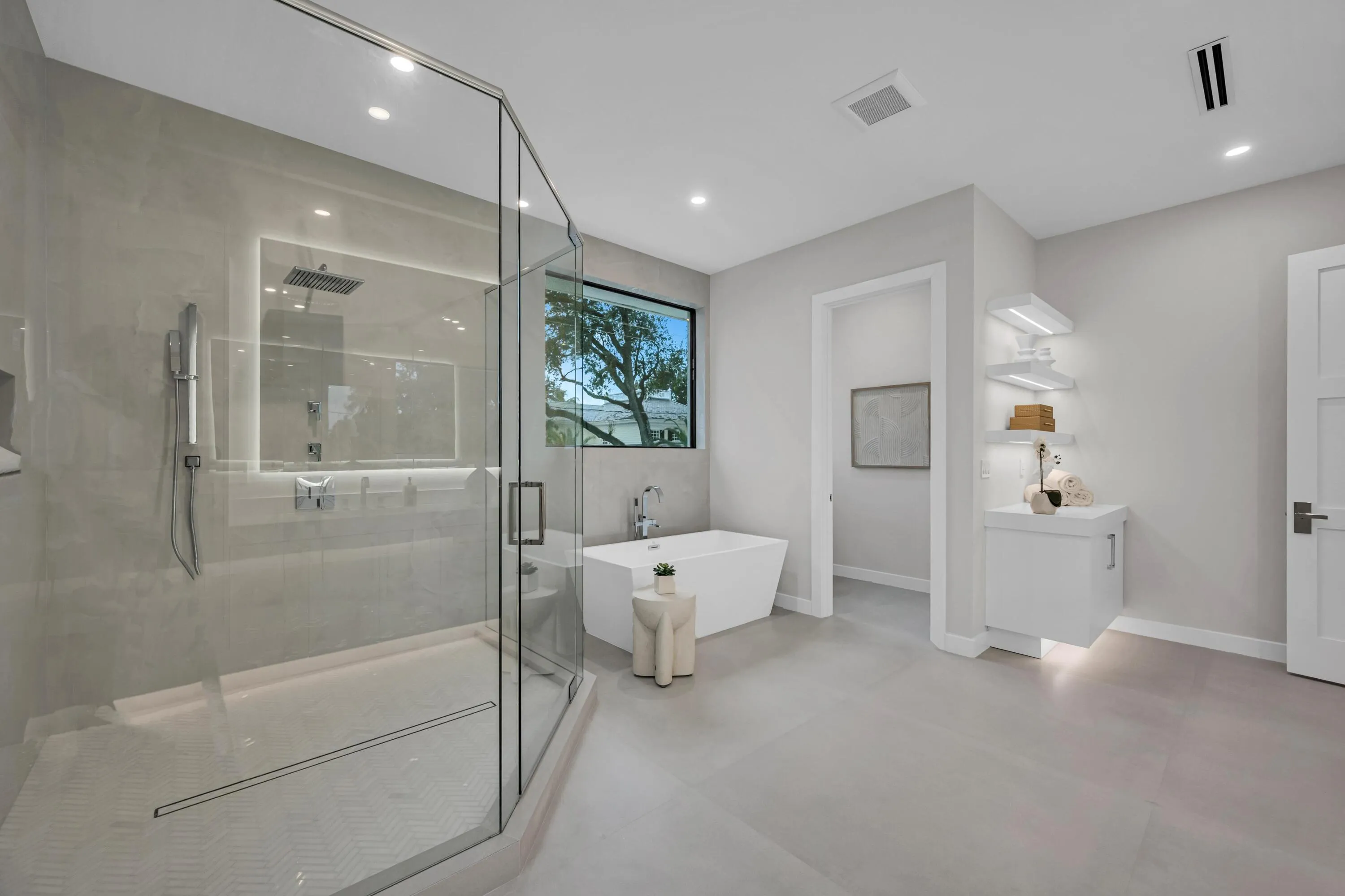 1625 SE 1ST, FORT LAUDERDALE--53