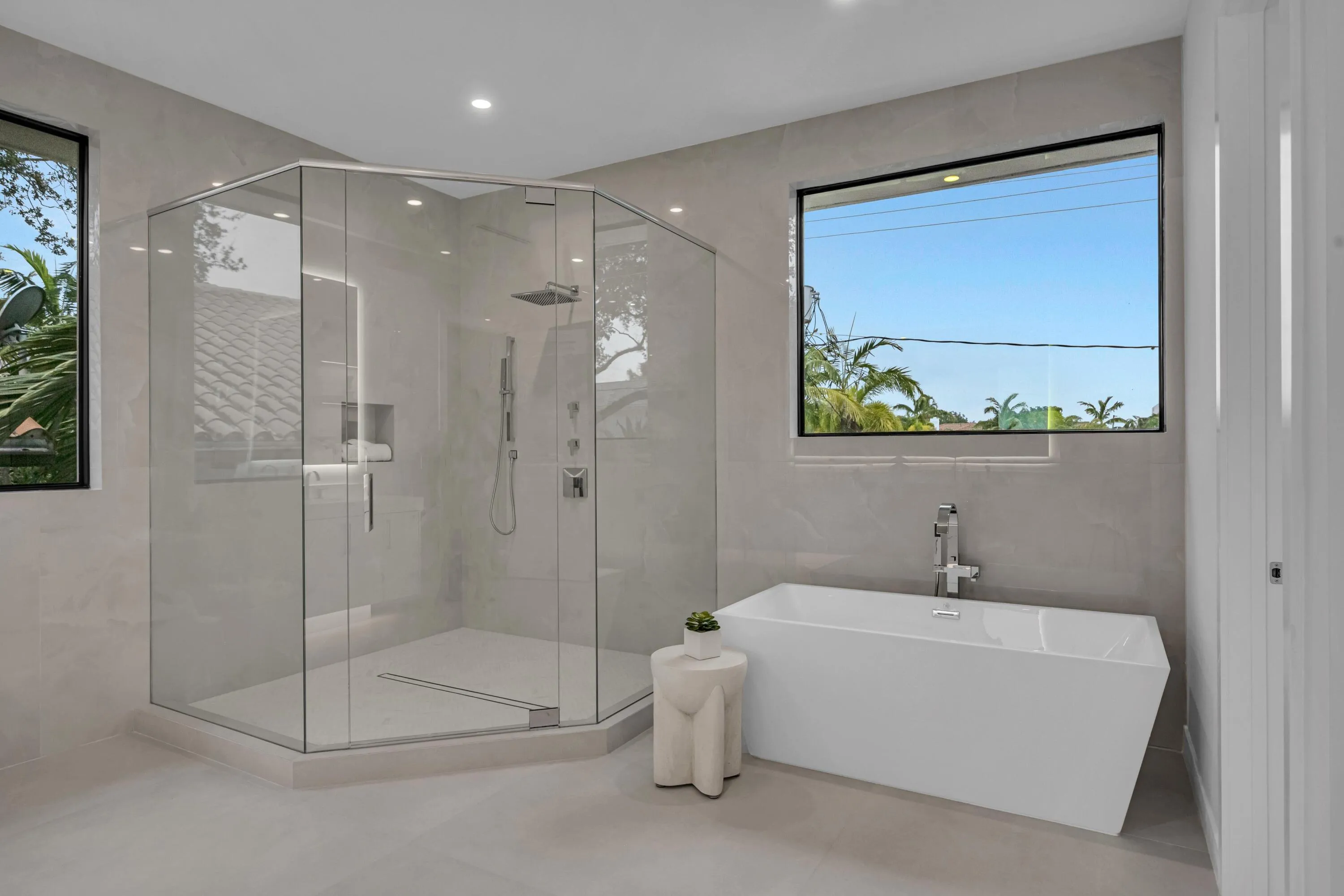 1625 SE 1ST, FORT LAUDERDALE--54