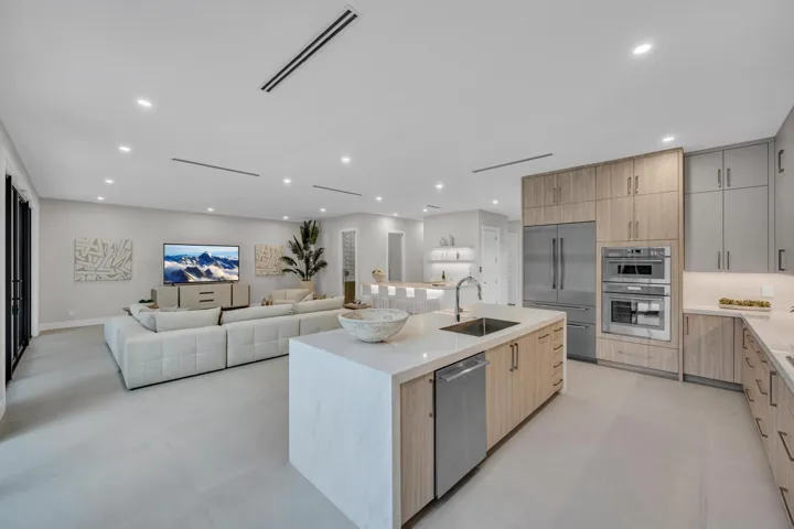 1625 SE 1ST, FORT LAUDERDALE--28