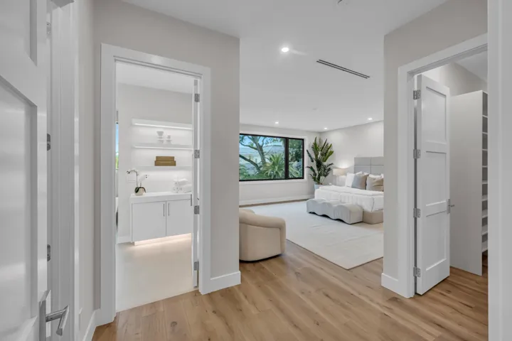 1625 SE 1ST, FORT LAUDERDALE--44