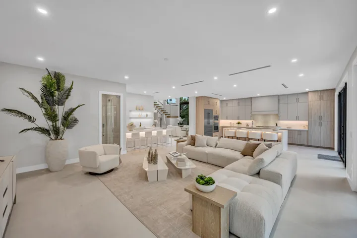 1625 SE 1ST, FORT LAUDERDALE--17