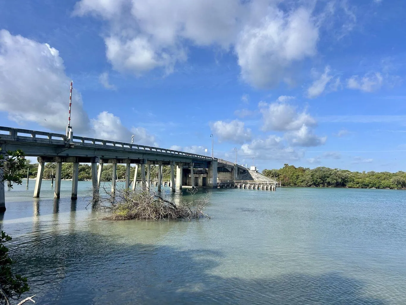21- 331 Tequesta Dr 216