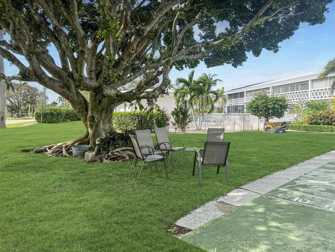 17- 331 Tequesta Dr 216
