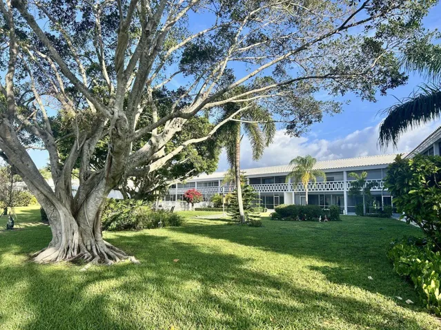 19- 331 Tequesta Dr 216