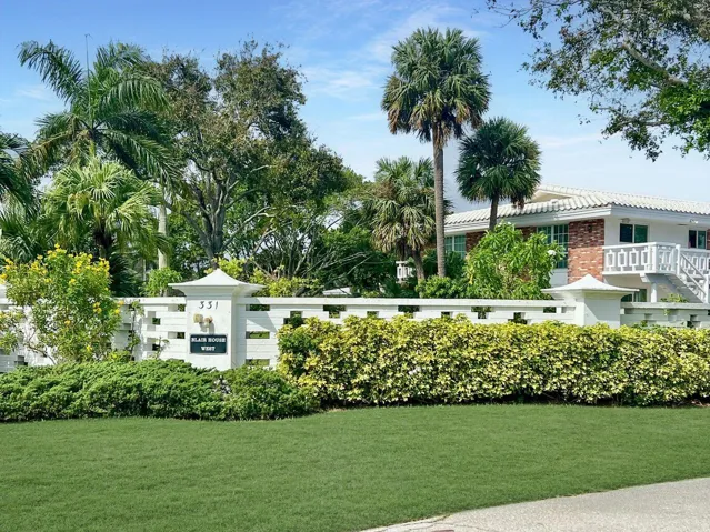 18- 331 Tequesta Dr 216