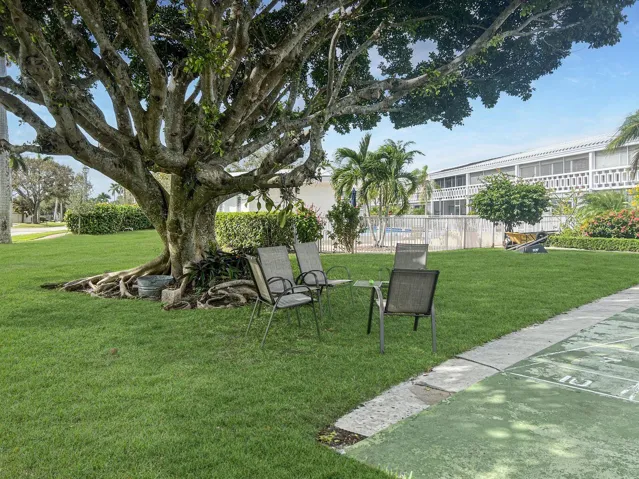17- 331 Tequesta Dr 216