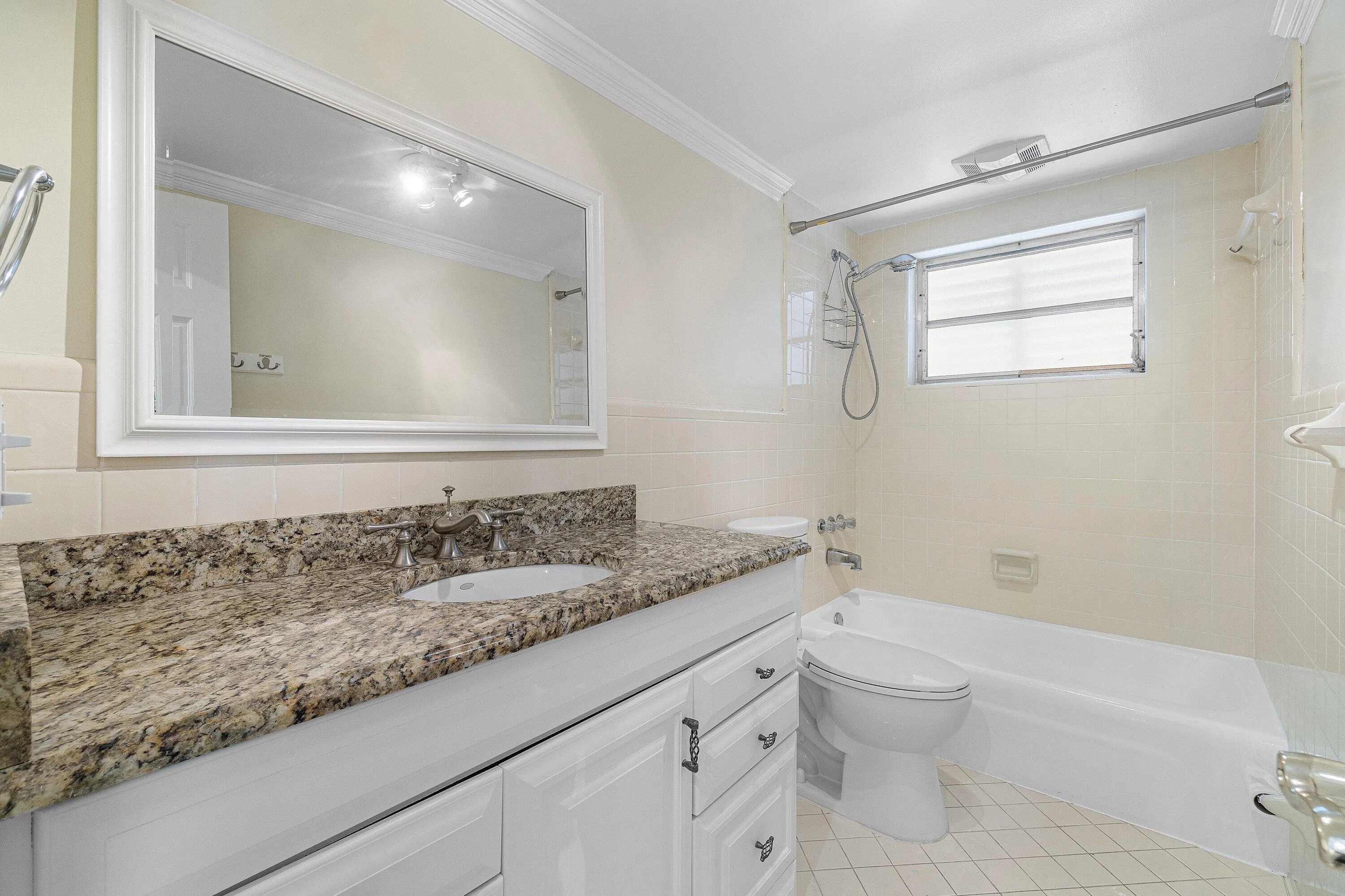 025-317Northeast2ndStreet-BocaRaton-FL-3