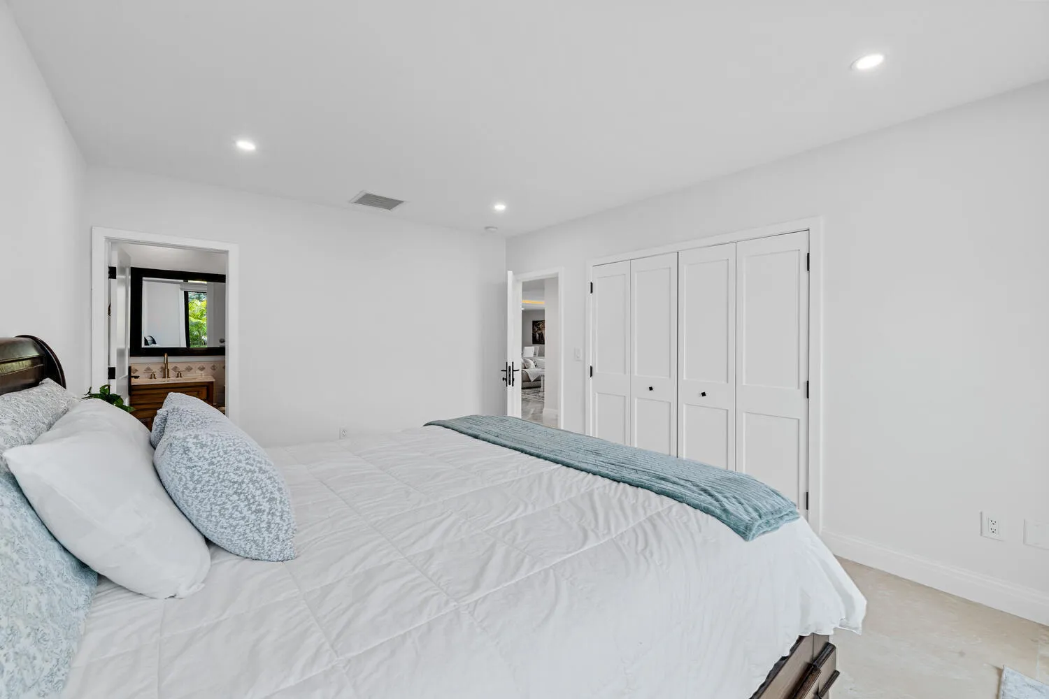 2785 Polo Island Dr Apt J301-large-029-0