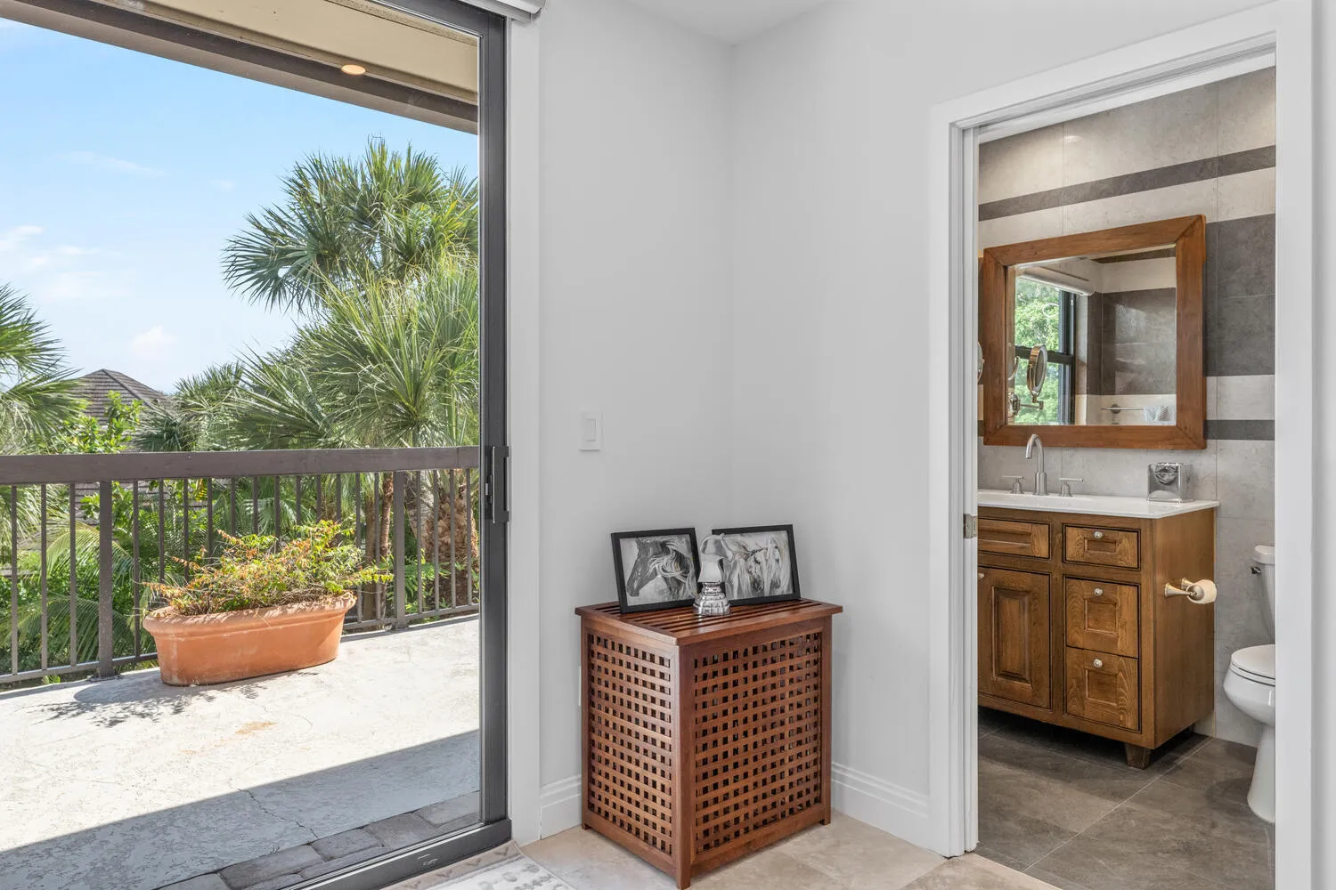 2785 Polo Island Dr Apt J301-large-062-0