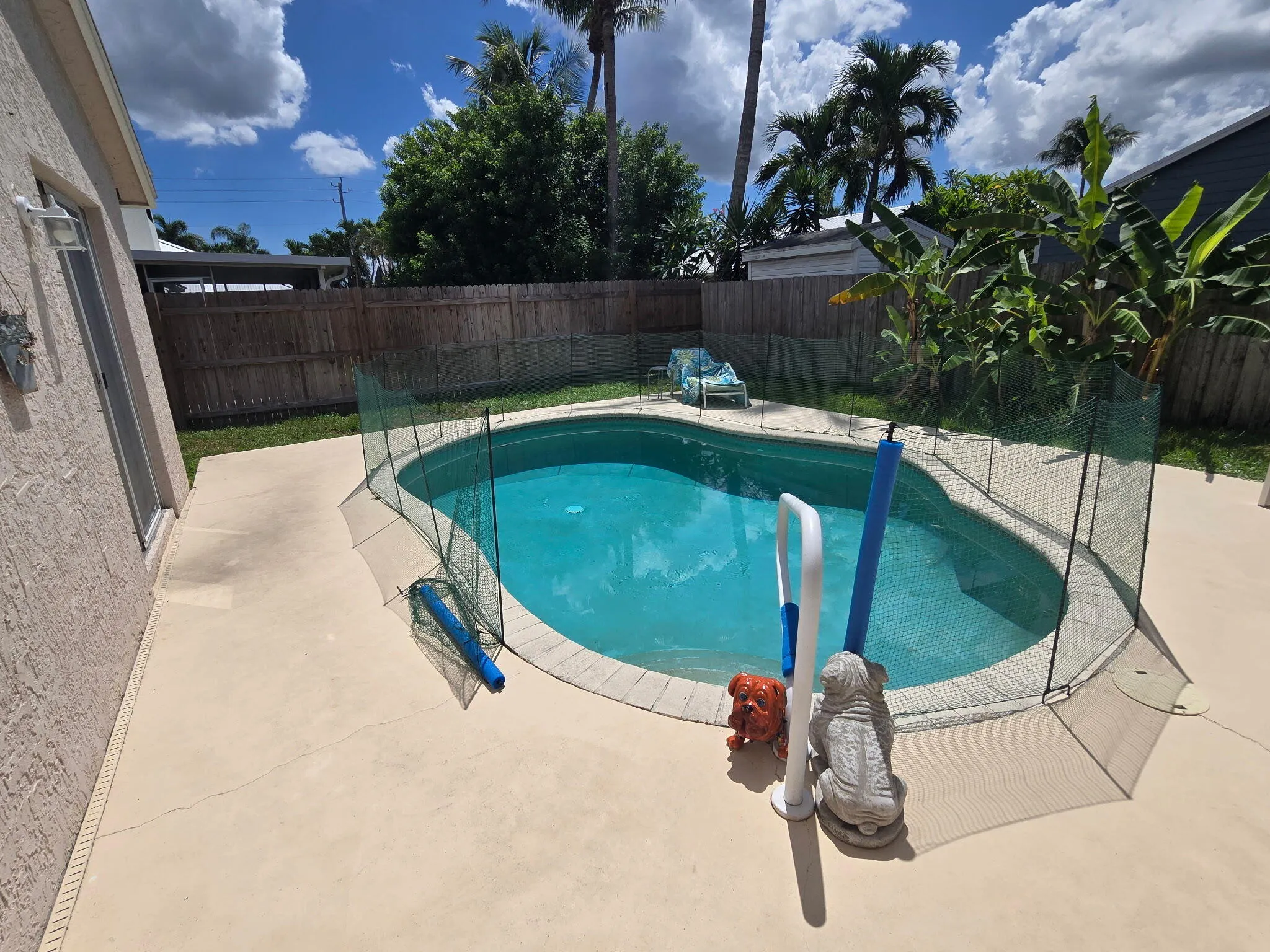 Pool Face East long shot