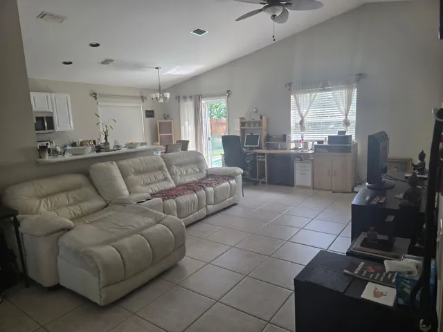 Living room 2