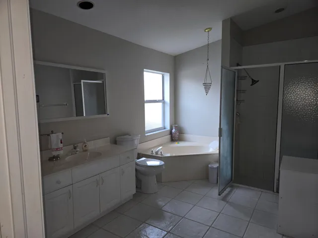 Master Bath 3