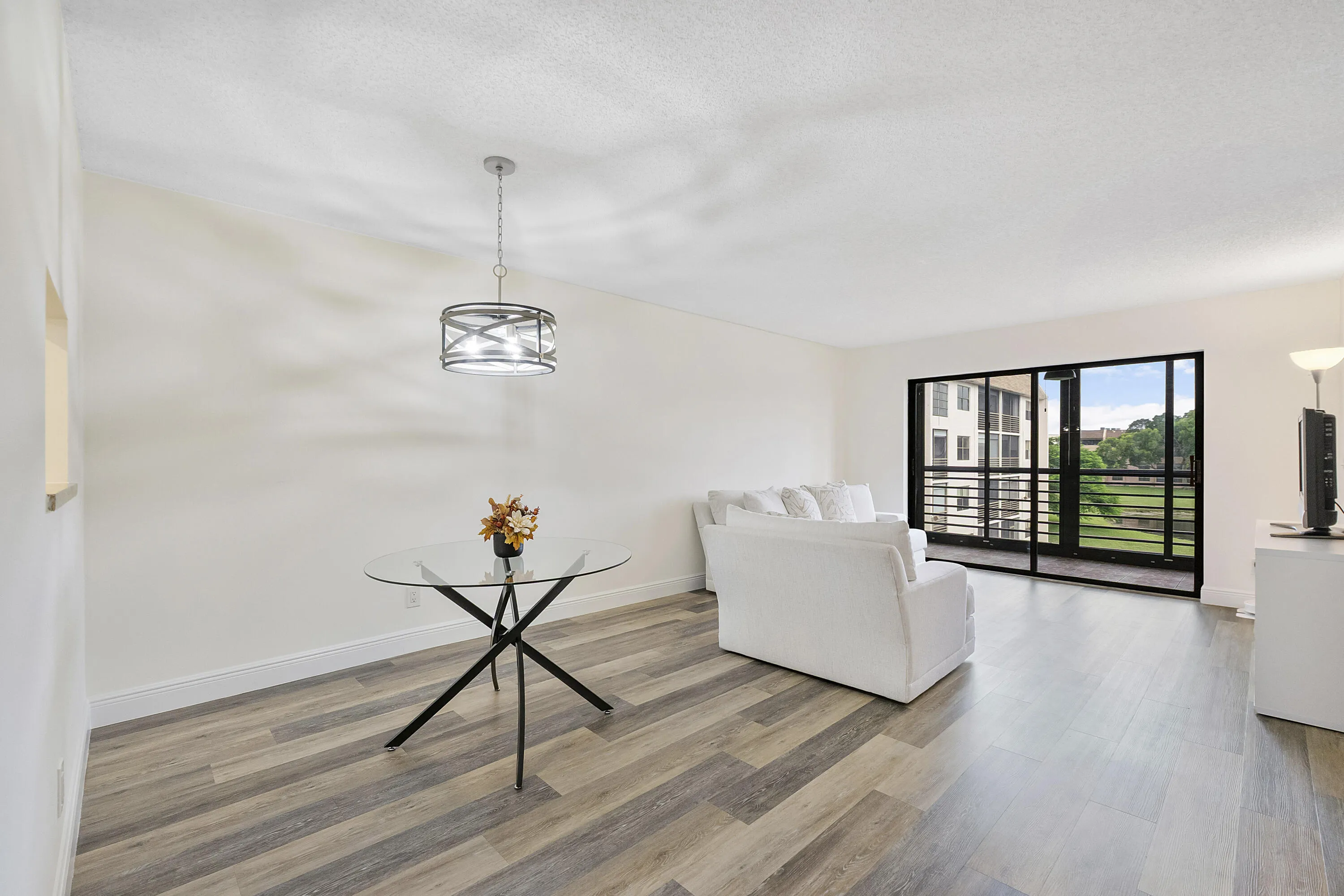 10444 Nw 30th Ct u307_019