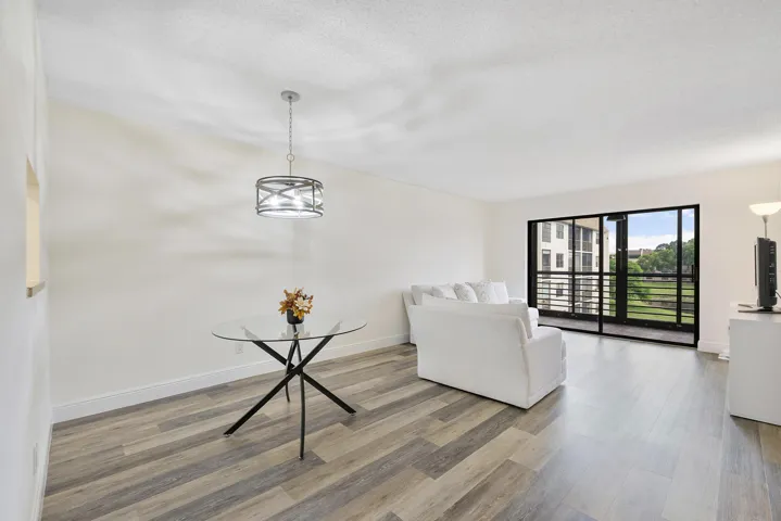 10444 Nw 30th Ct u307_019