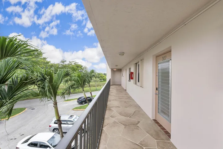 10444 Nw 30th Ct u307_037